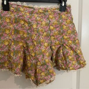 Lulus Floral Lace Trim Women Shorts